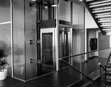 Villa elevator